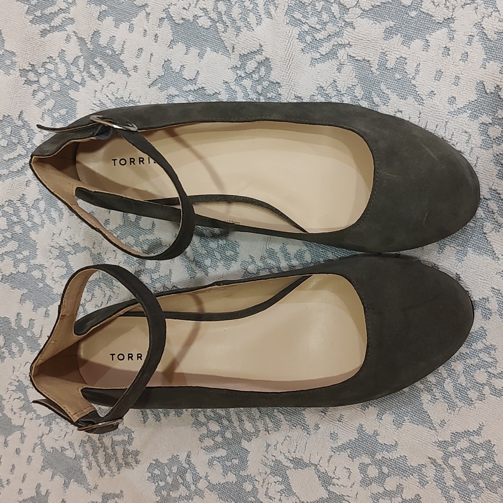 Torrid Shoes - Picture 2 of 7
